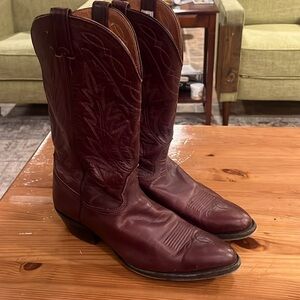 NOCONA leather made in USA BOOTS size 10.5